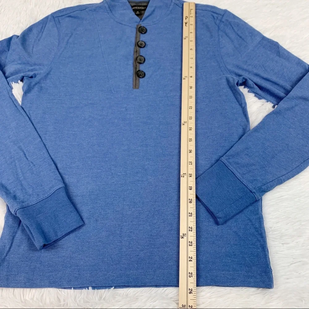 Banana Republic Men's Henley T-shirt long sleeve blue‎